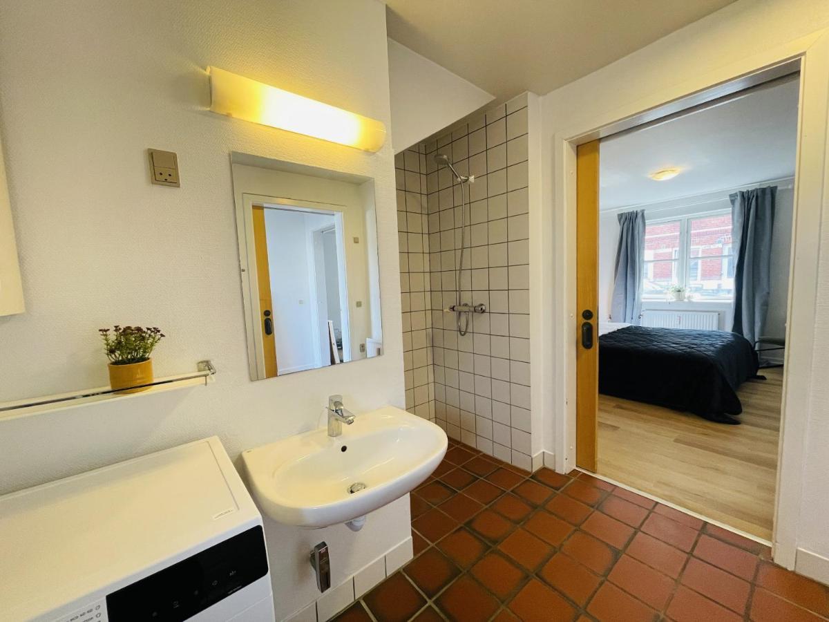 Aday - Central Terrace Apartment In 히링 외부 사진